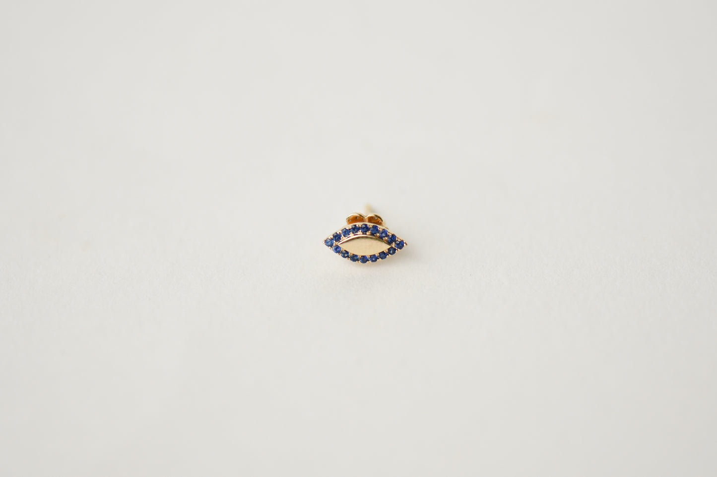 CAPPADOCIA SINGLE STUD charlotte-penman-2