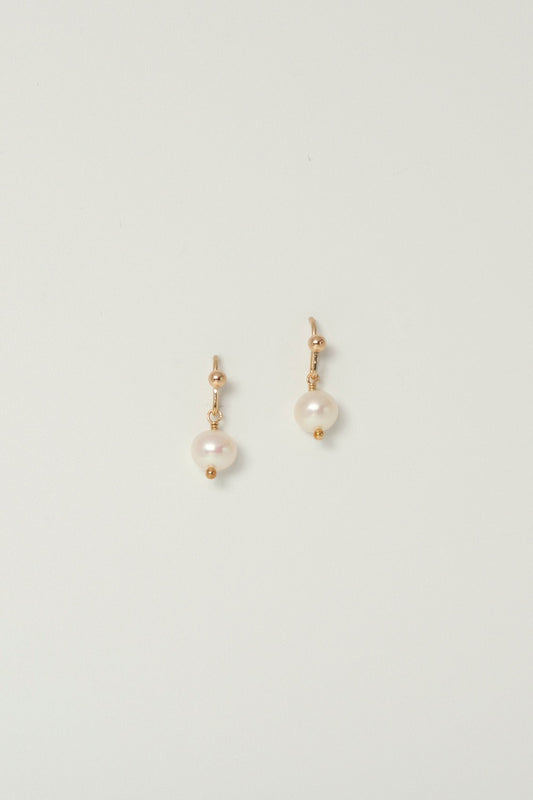 COCO PEARL DROP EARRINGS charlotte-penman-2