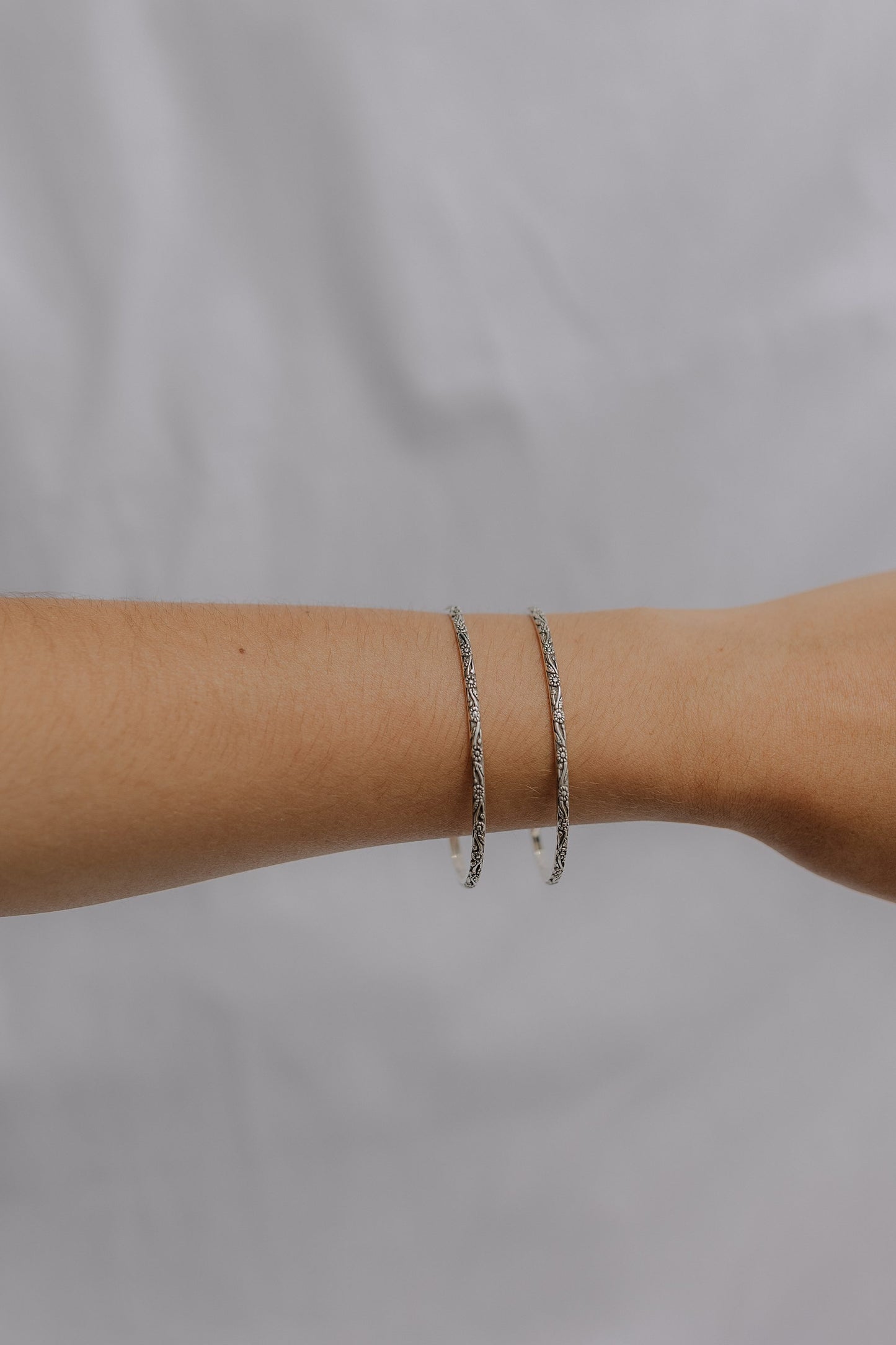 DAISY CHAIN BANGLE charlotte-penman-2