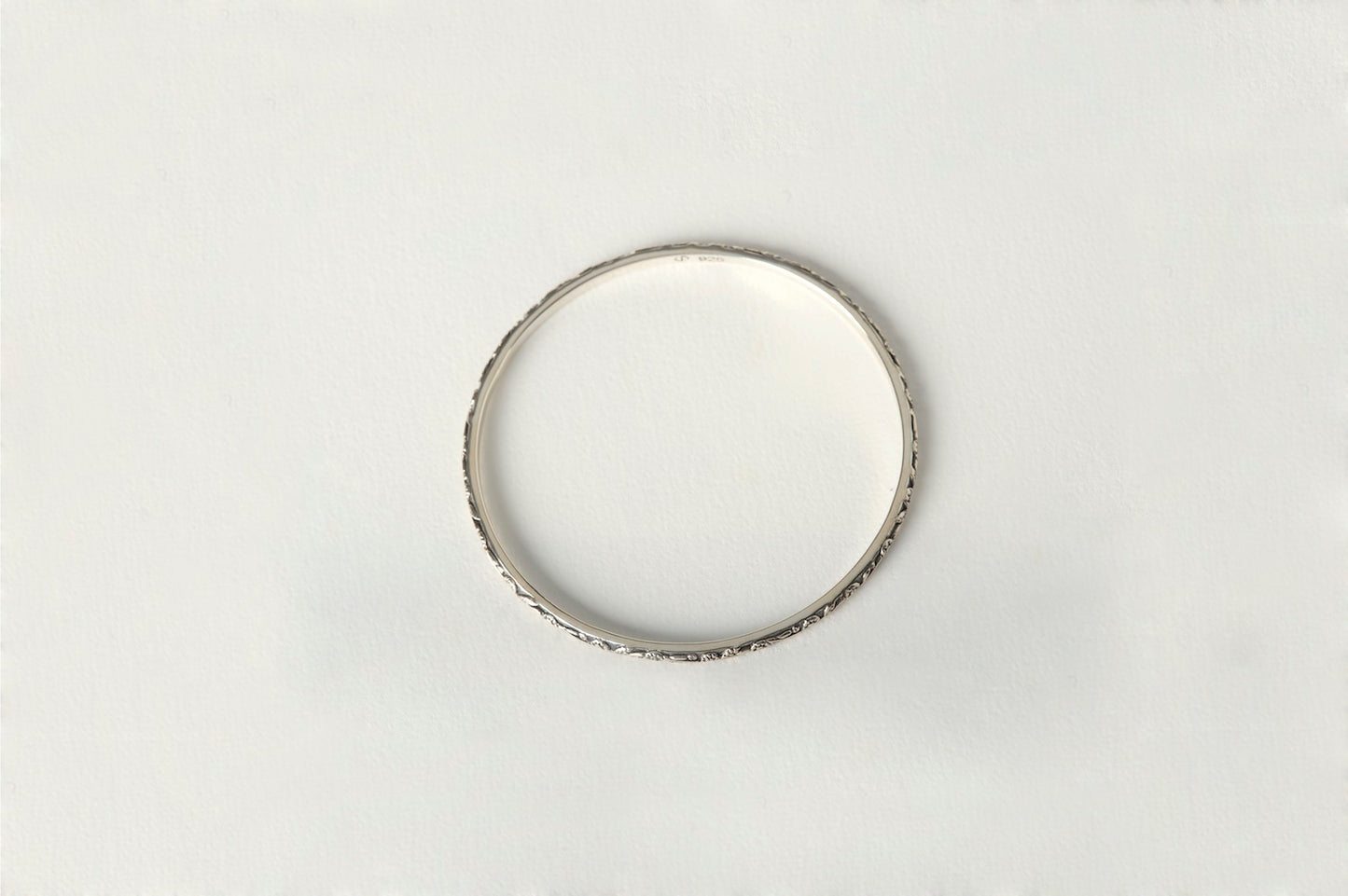 DAISY CHAIN BANGLE charlotte-penman-2