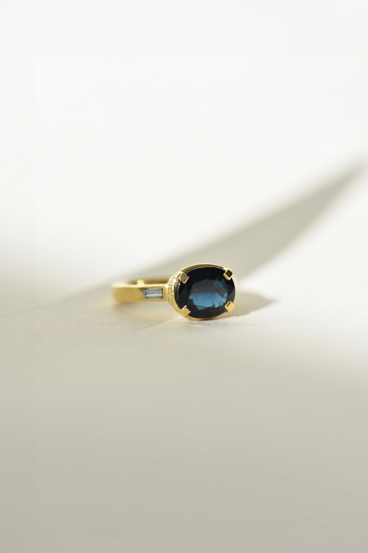 HANNAH ENGAGEMENT RING charlotte-penman-2
