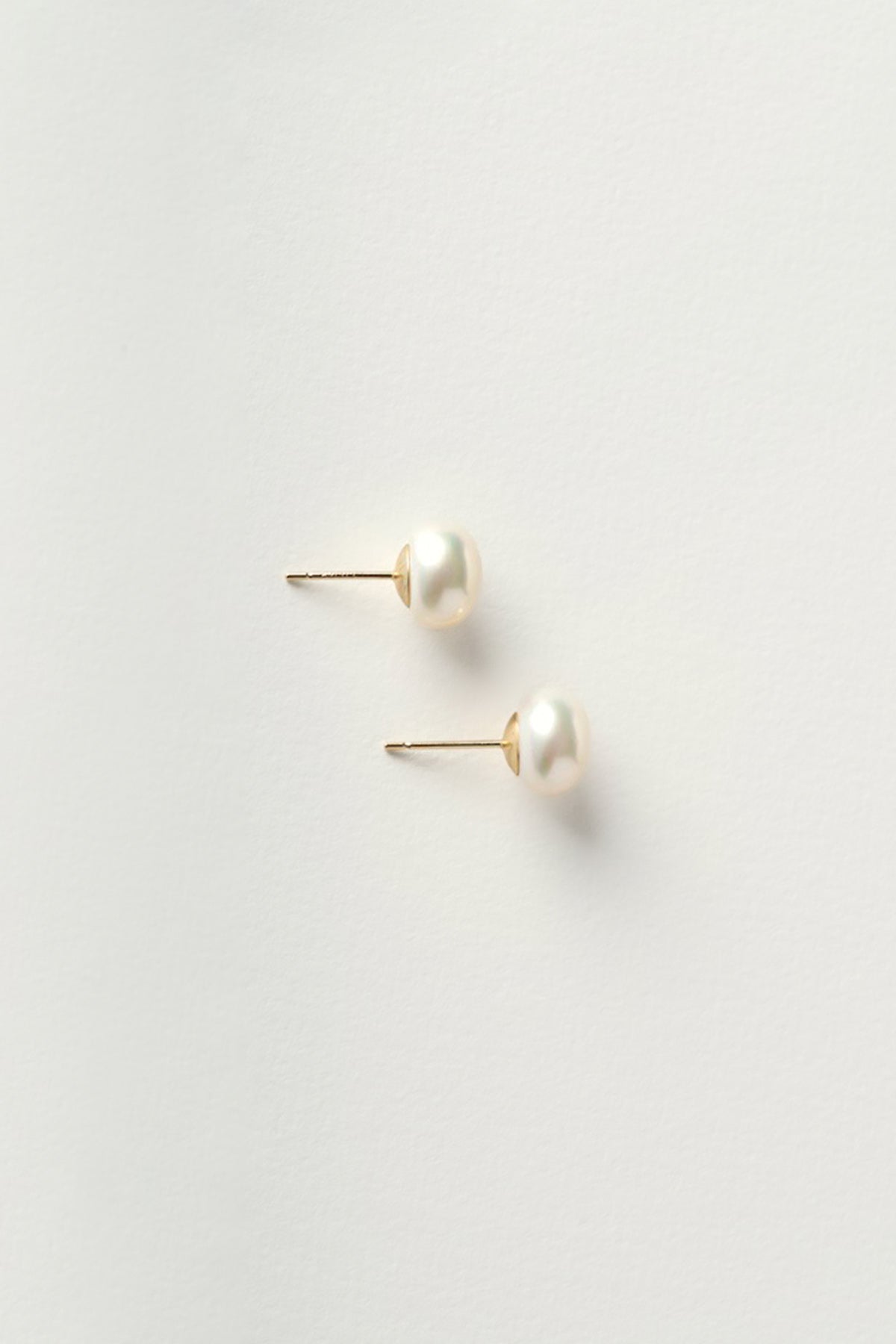 PEARL BUTTON STUDS charlotte-penman-2