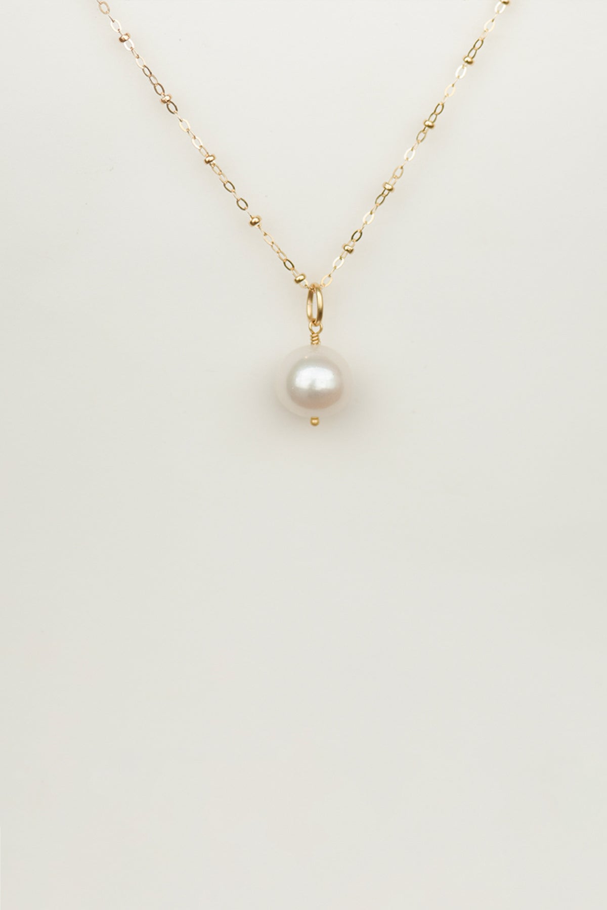 LA PEARLA NECKLACE charlotte-penman-2