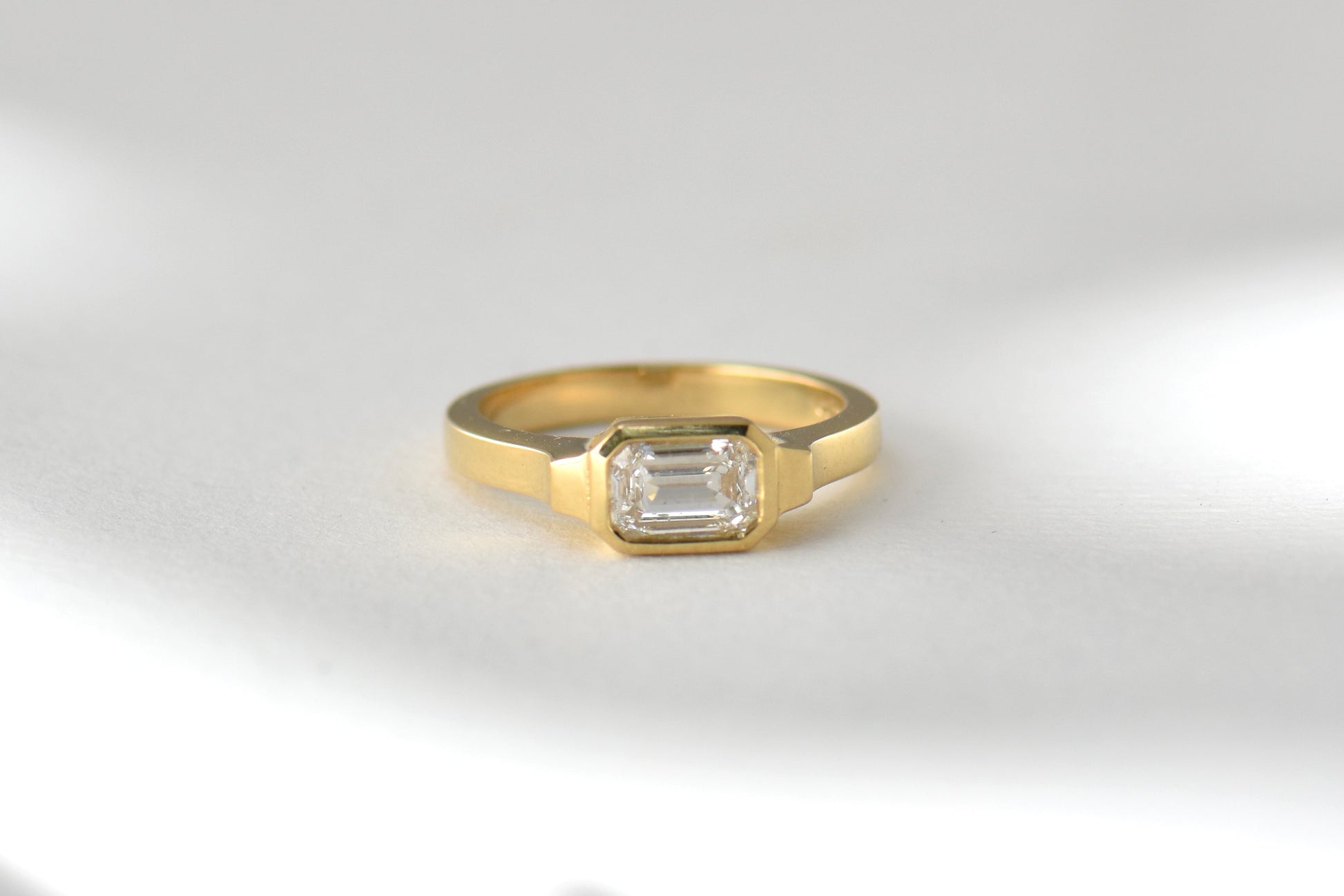 TESS ENGAGEMENT RING charlotte-penman-2