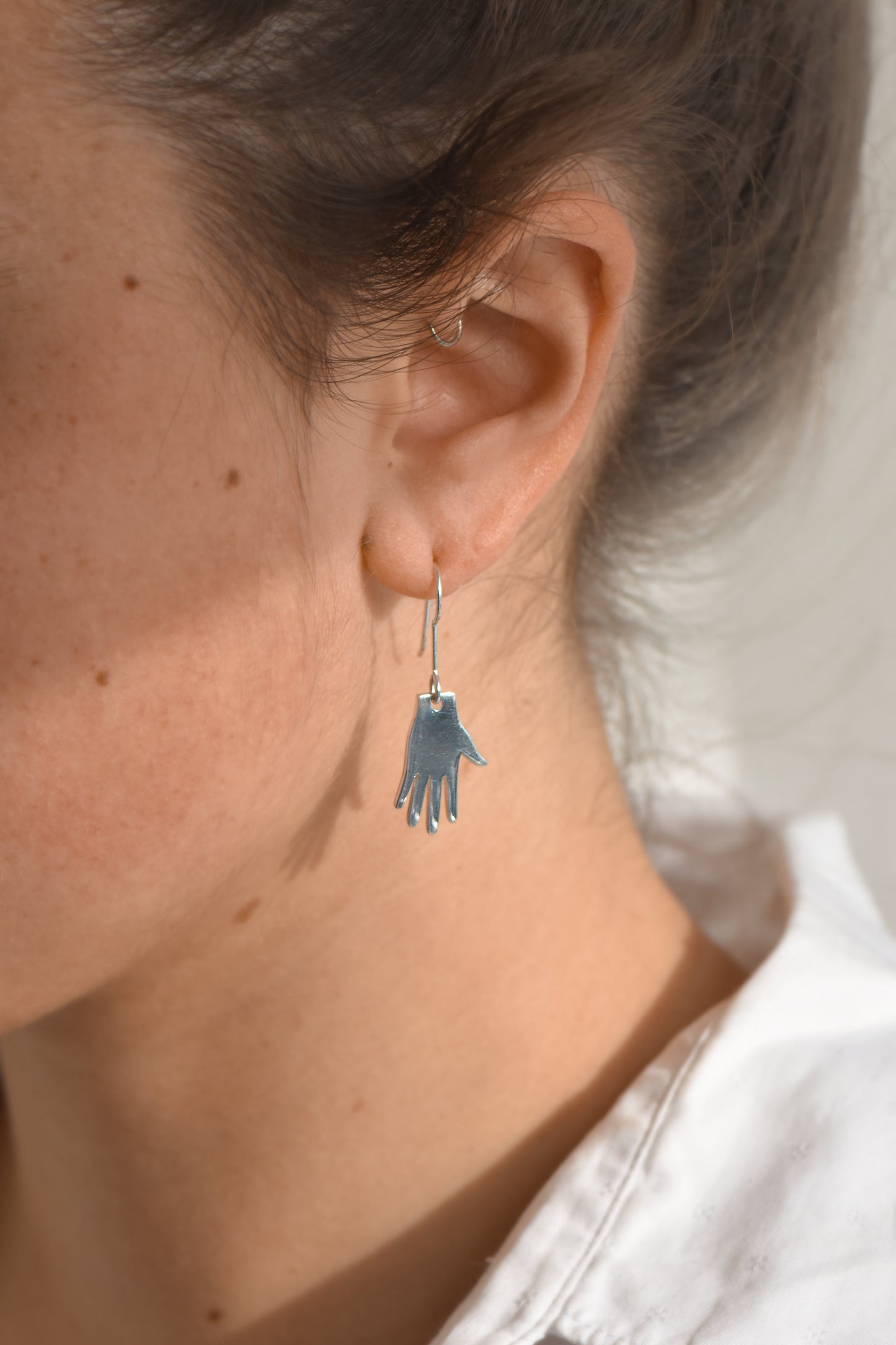MANO EARRINGS charlotte-penman-2