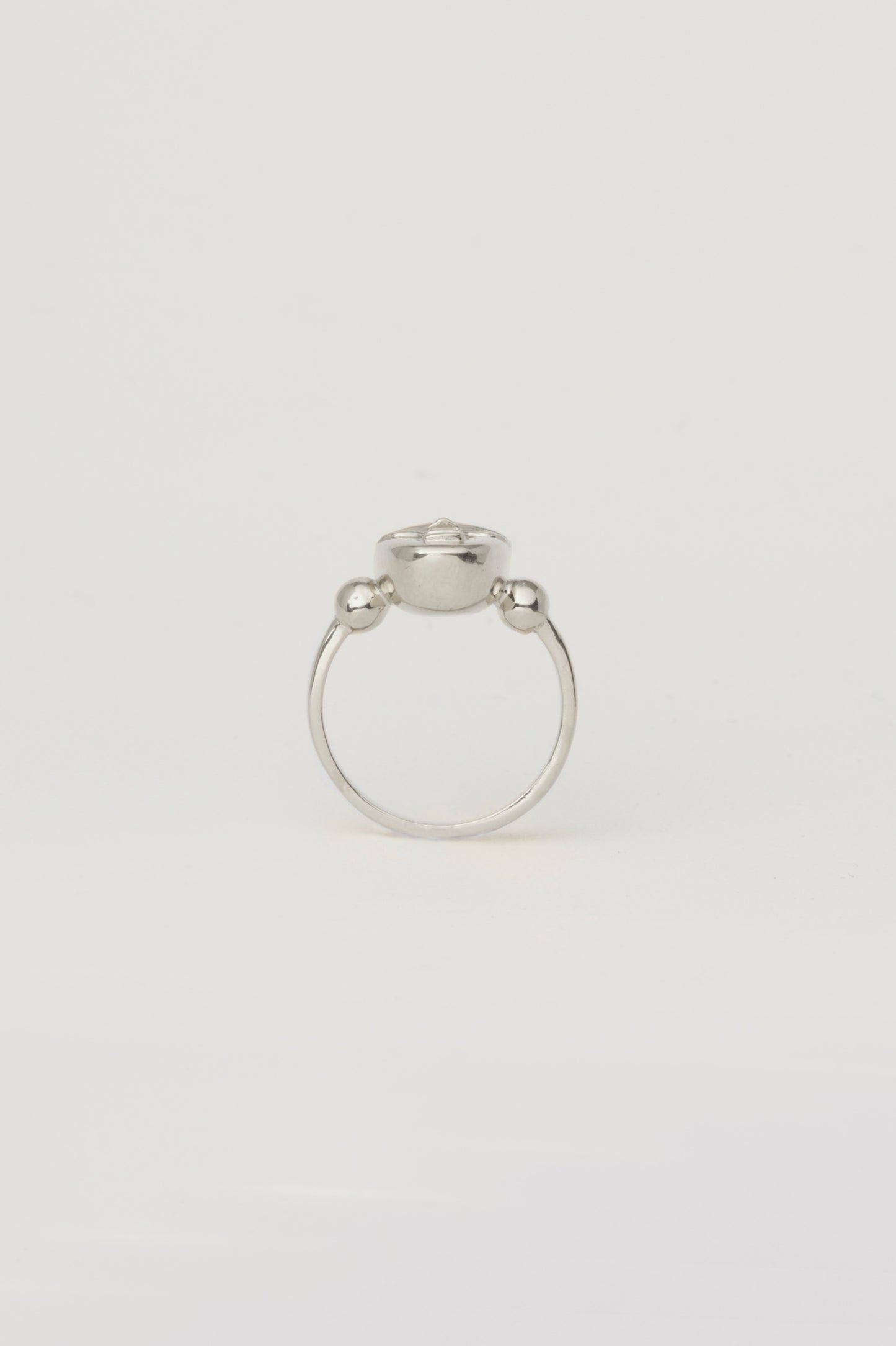 MATERNA RING charlotte-penman-2