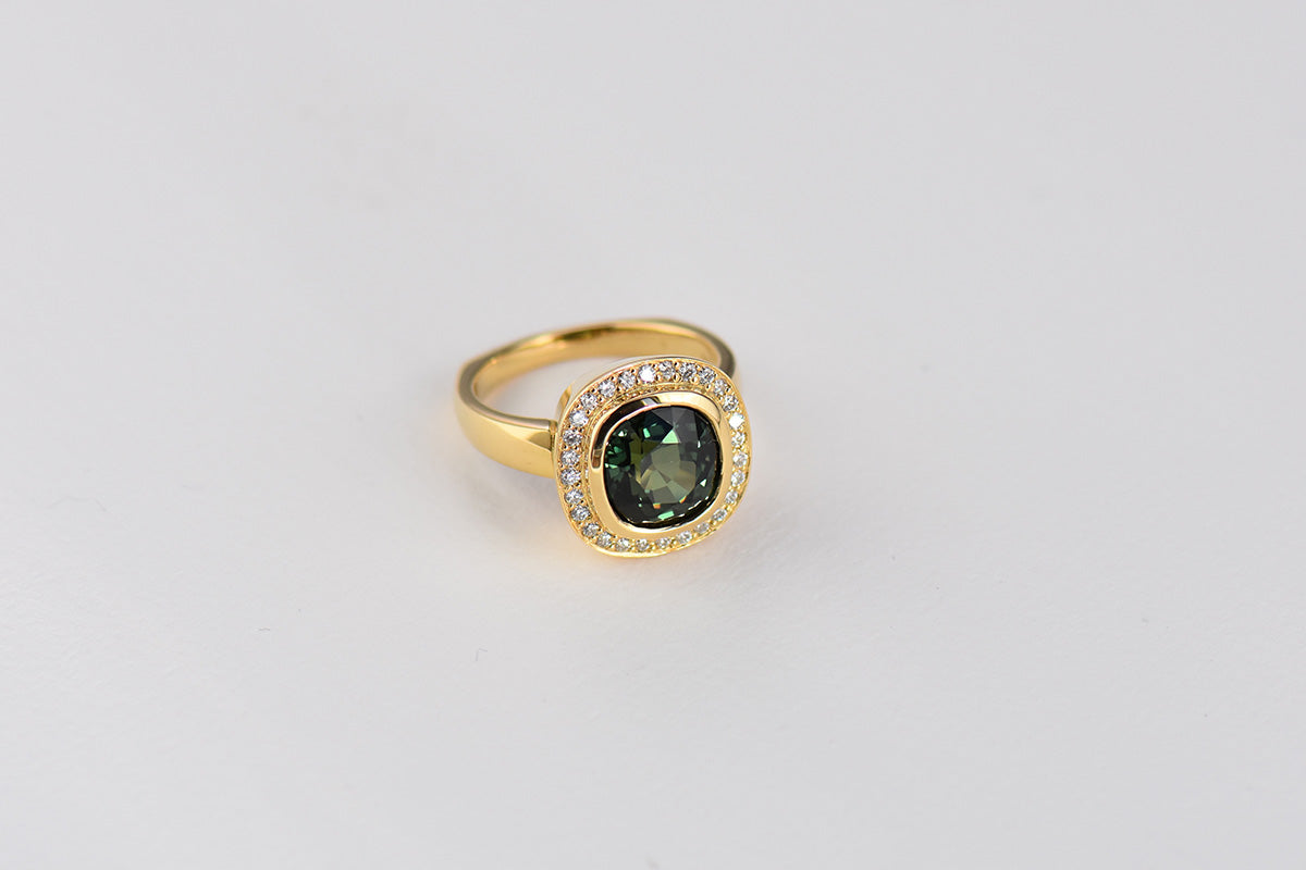 NASTASSJA ENGAGEMENT RING charlotte-penman-2