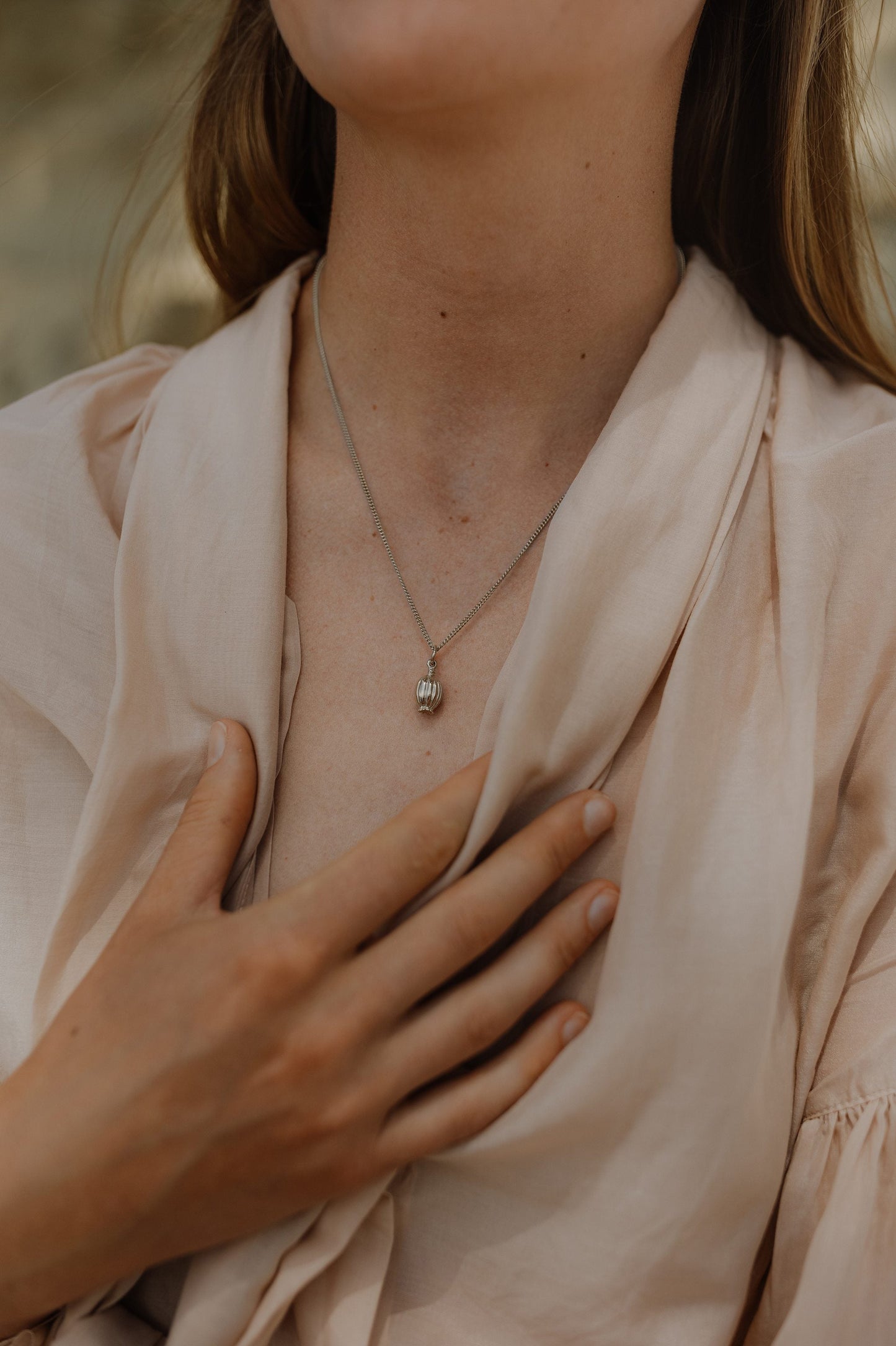 POD NECKLACE charlotte-penman-2