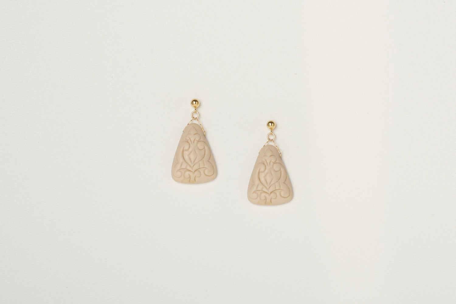 AGORA EARRINGS charlotte-penman-2