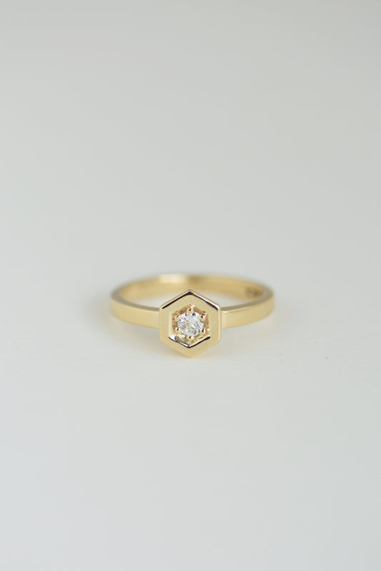 HATTIE DIAMOND RING charlotte-penman-2