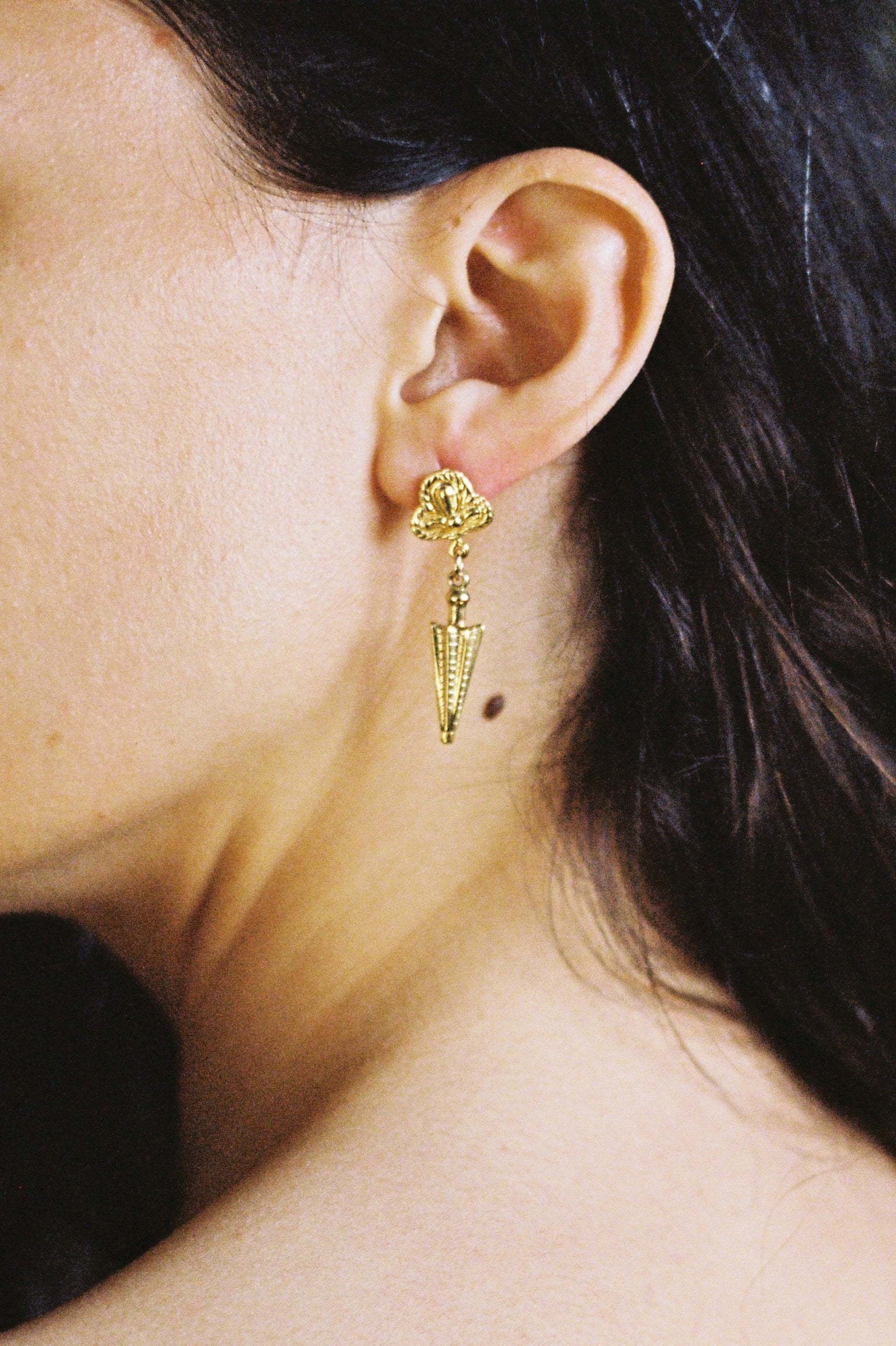 CHLORIS CHANDELIERS charlotte-penman-2