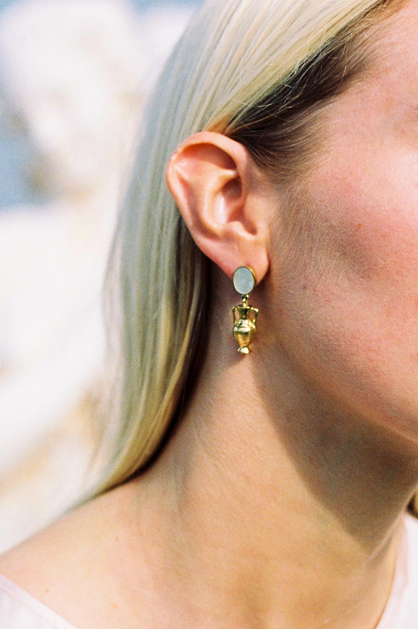 DIONYSUS CHANDELIERS charlotte-penman-2