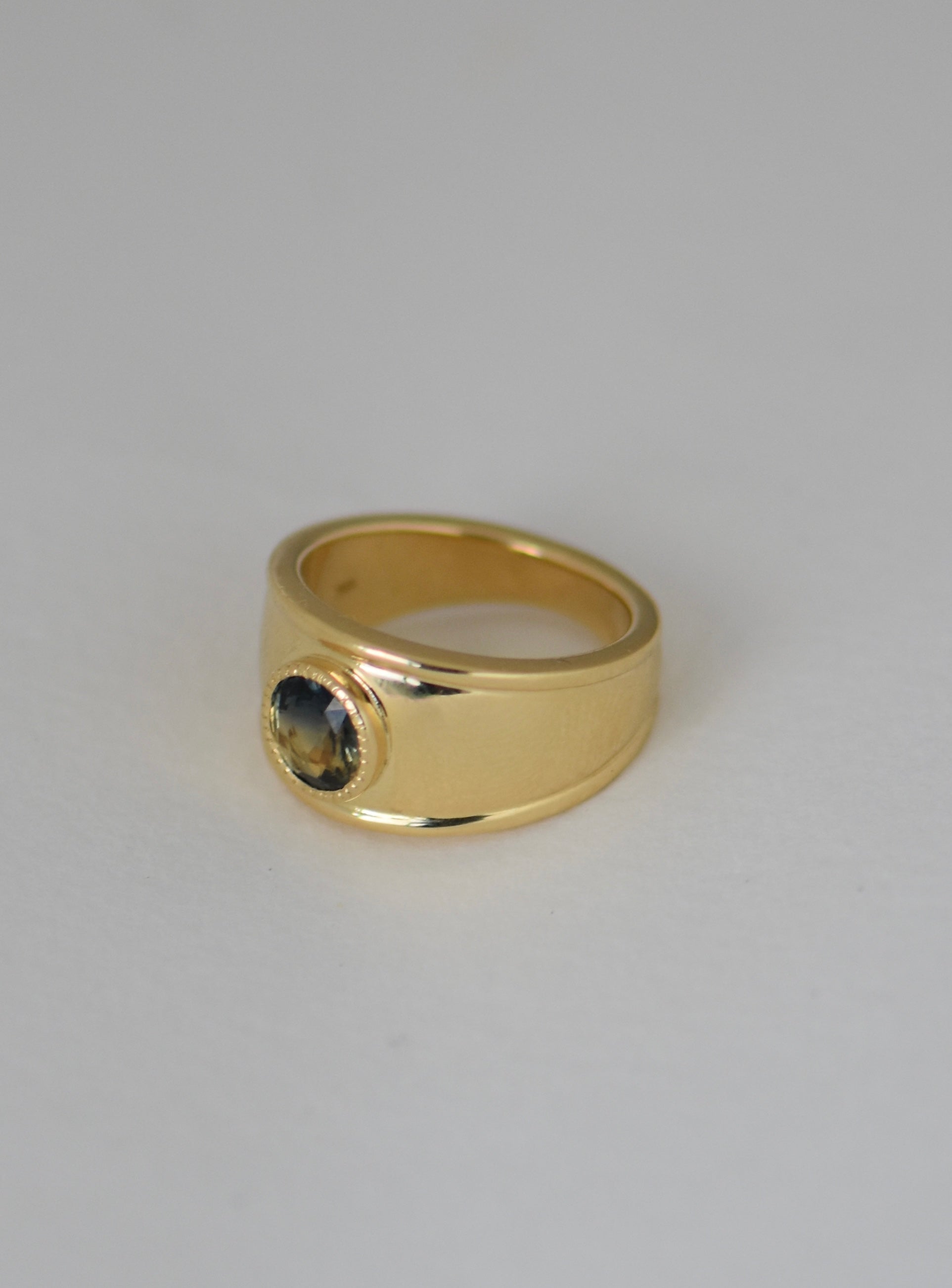 GEORGIE SAPPHIRE RING charlotte-penman-2