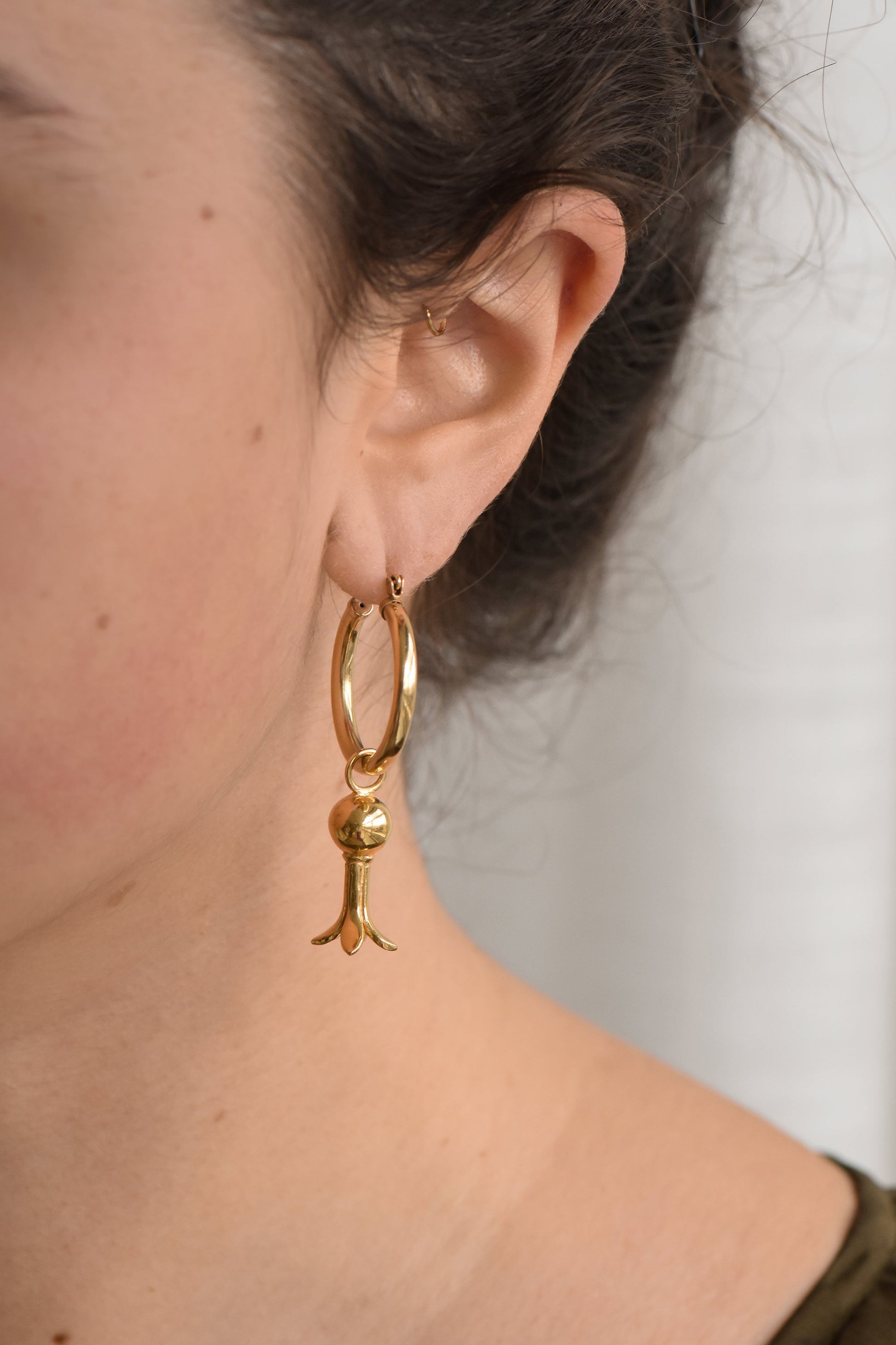 MADRE GRANADA HOOPS charlotte-penman-2