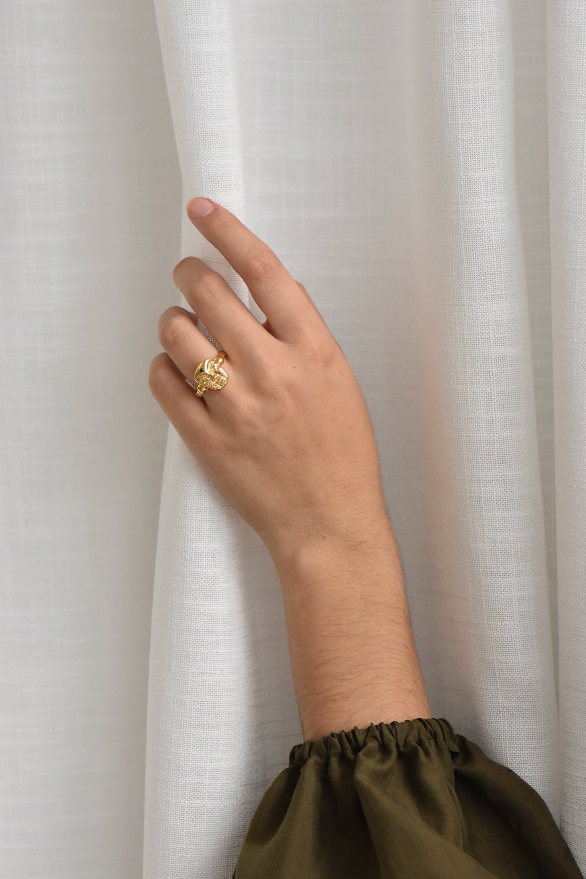 MATERNA RING charlotte-penman-2