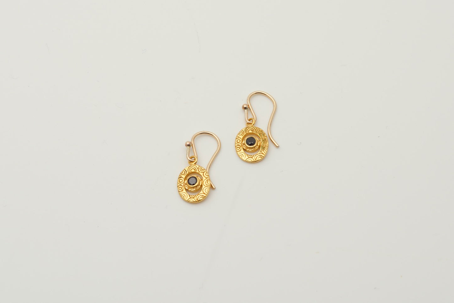 MINI ARTEMIS EARRINGS charlotte-penman-2