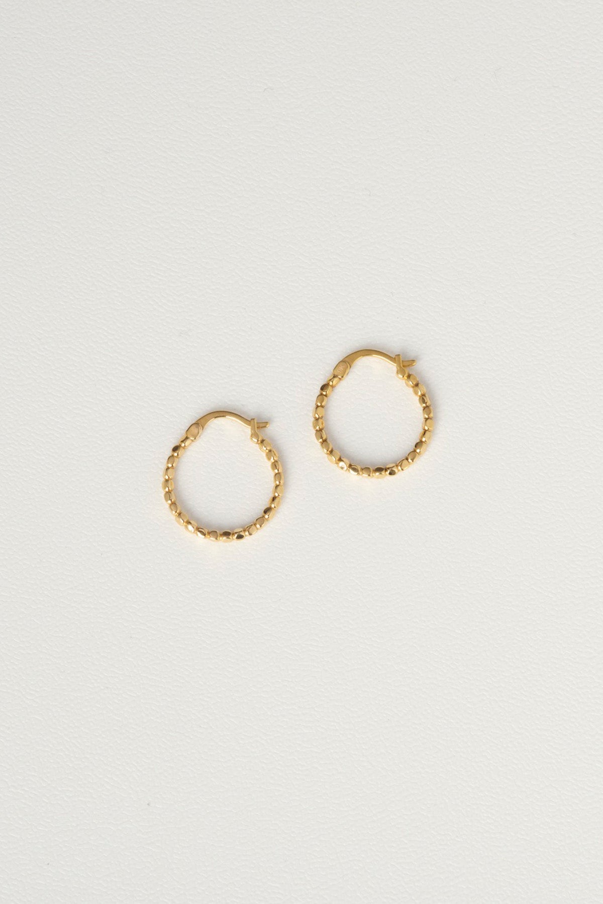 TEMPO HOOPS MEDIUM charlotte-penman-2