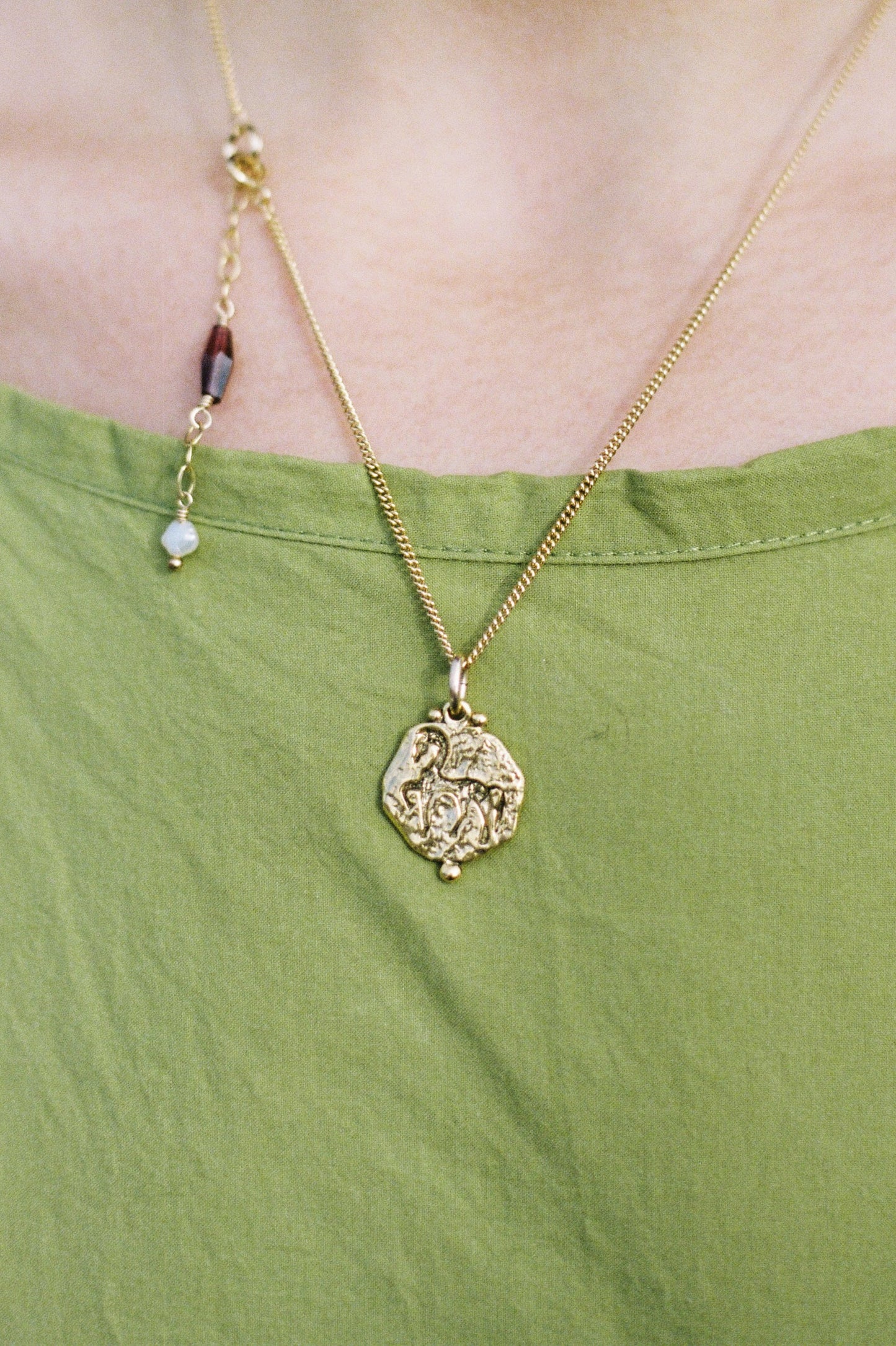 TROJAN HORSE NECKLACE charlotte-penman-2