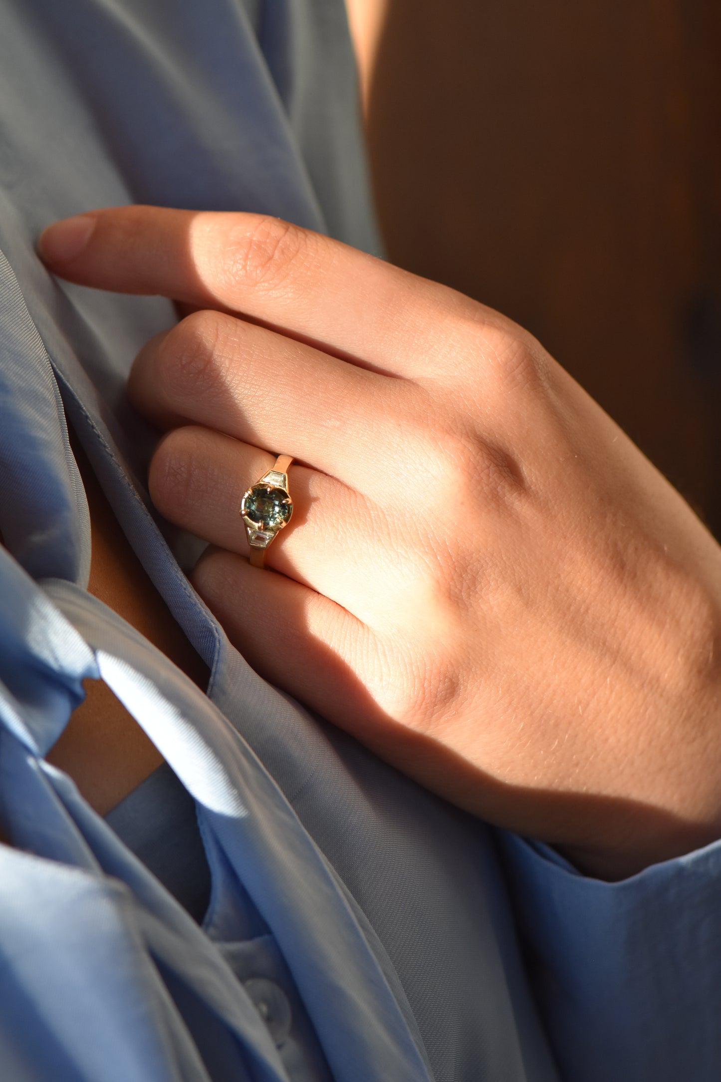 HANNAH & JONO ENGAGEMENT RING charlotte-penman-2