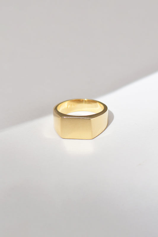 JAIRAH SIGNET WEDDING BAND charlotte-penman-2