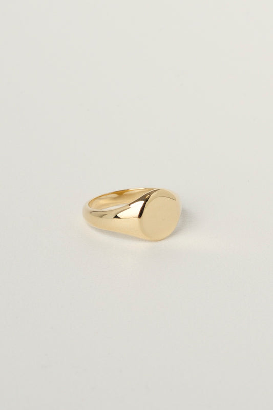 SIGNET RING charlotte-penman-2