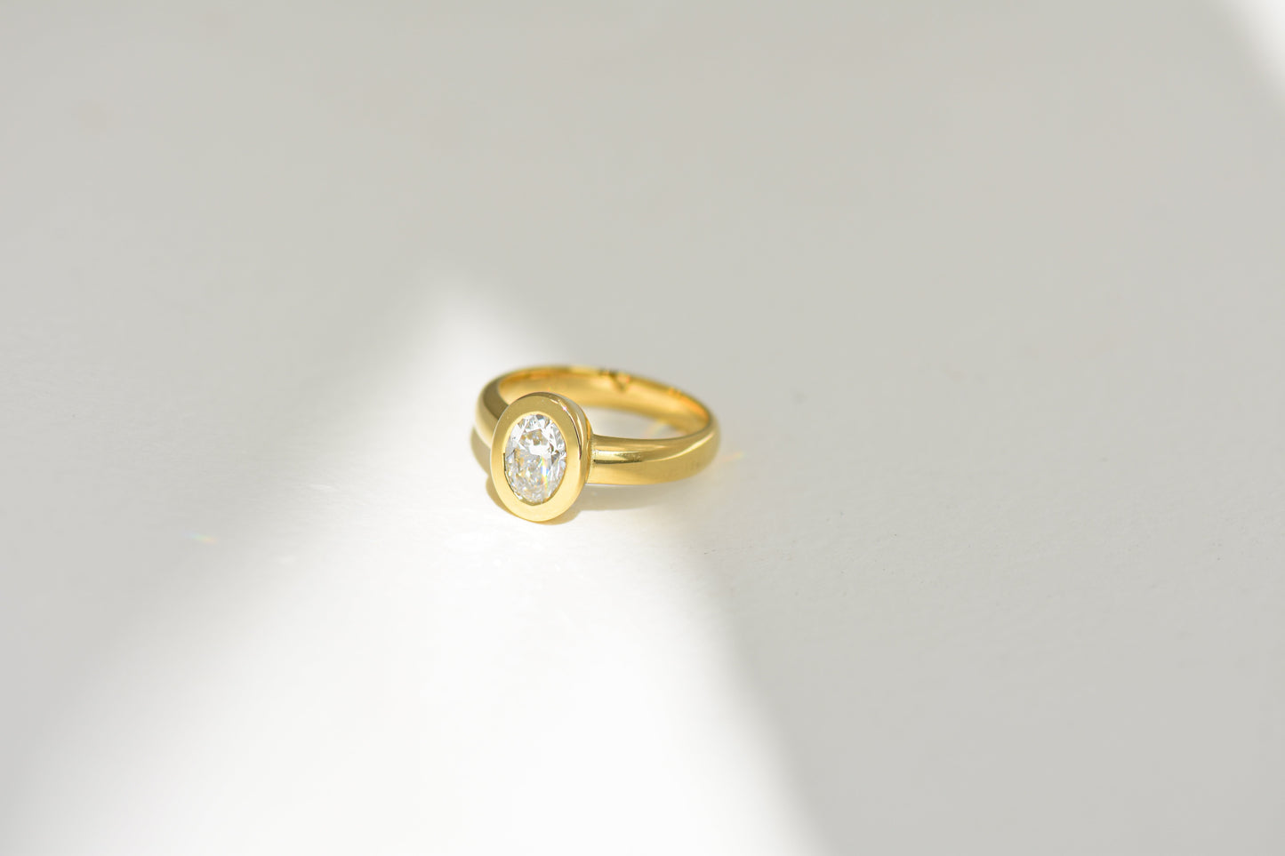 BRODIE ENGAGEMENT RING charlotte-penman-2