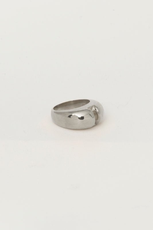 MONO RING charlotte-penman-2