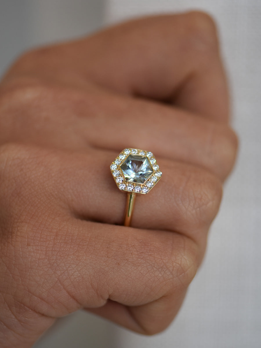ULIA RING | AQUAMARINE & DIAMOND
