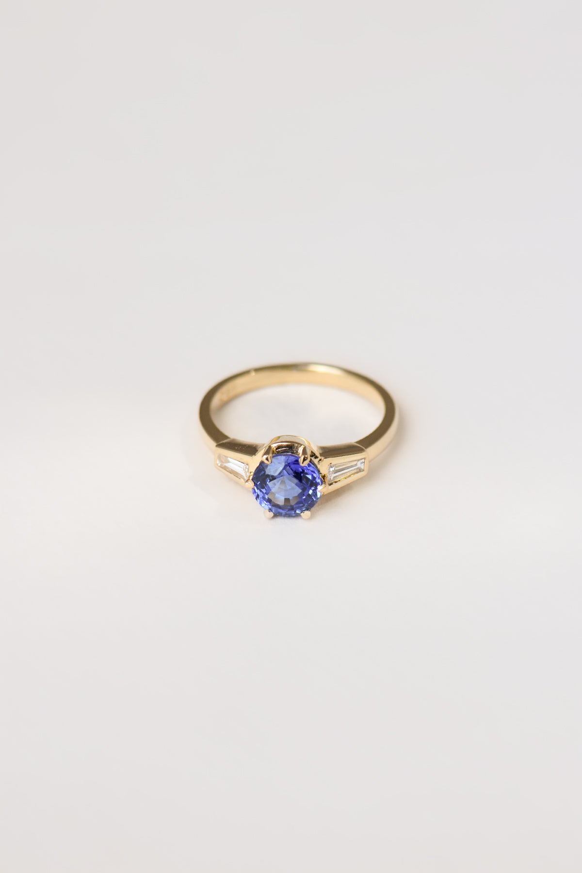REWI ENGAGEMENT RING charlotte-penman-2