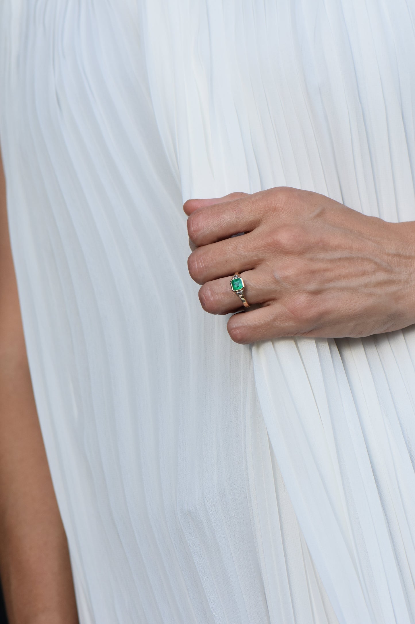 SONYA ENGAGEMENT RING charlotte-penman-2