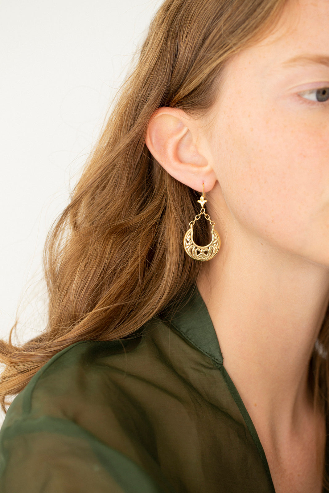 APHRODITE EARRINGS charlotte-penman-2