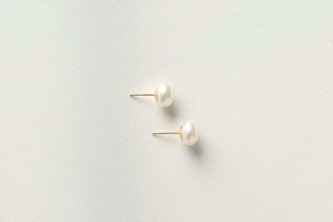 PEARL BUTTON STUDS charlotte-penman-2
