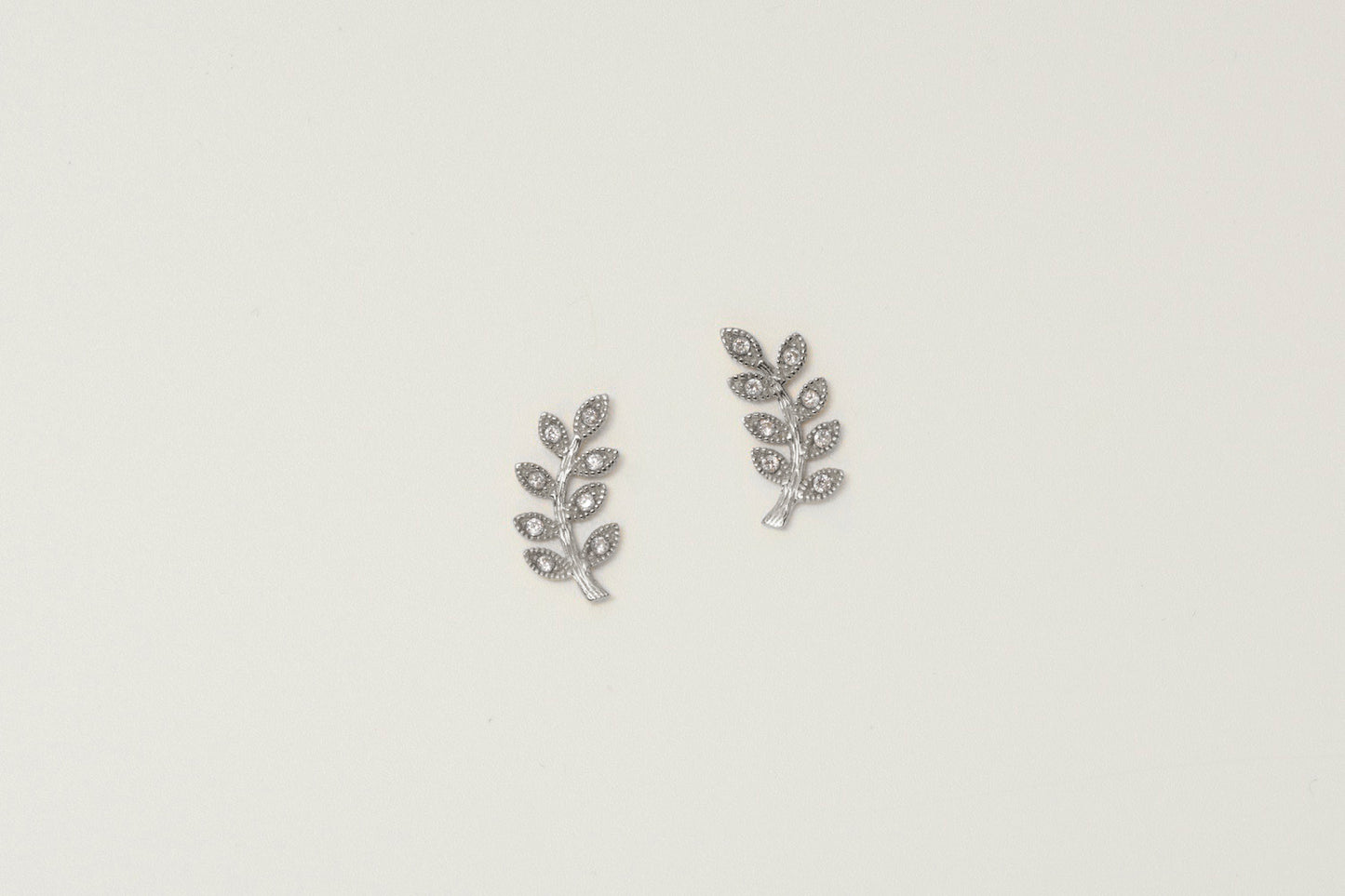 BOTANICA STUDS / SILVER charlotte-penman-2