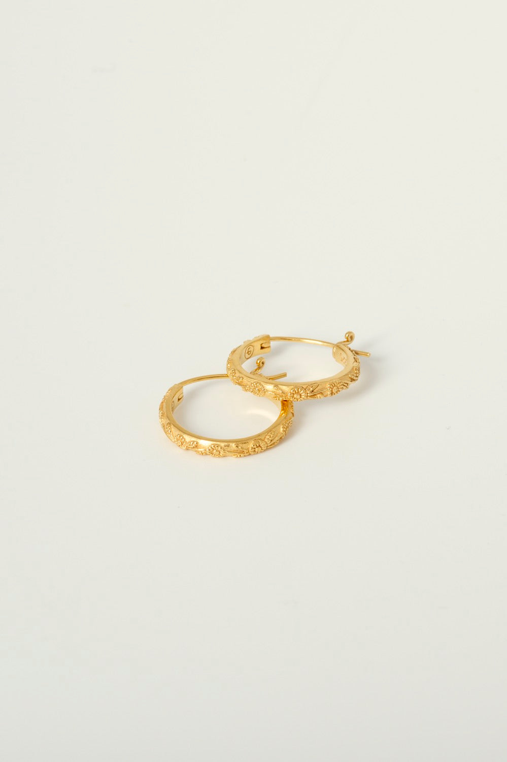 DAISY CHAIN HOOPS charlotte-penman-2