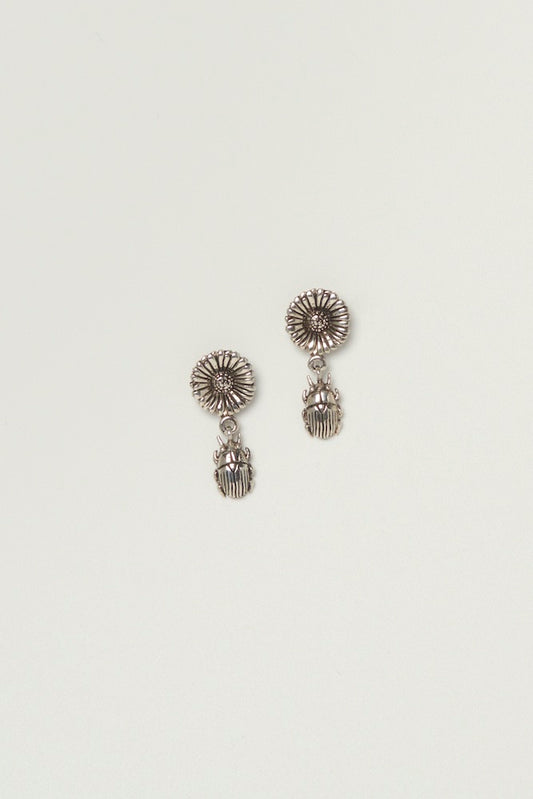 DAISY & ARISTOTLE STUDS