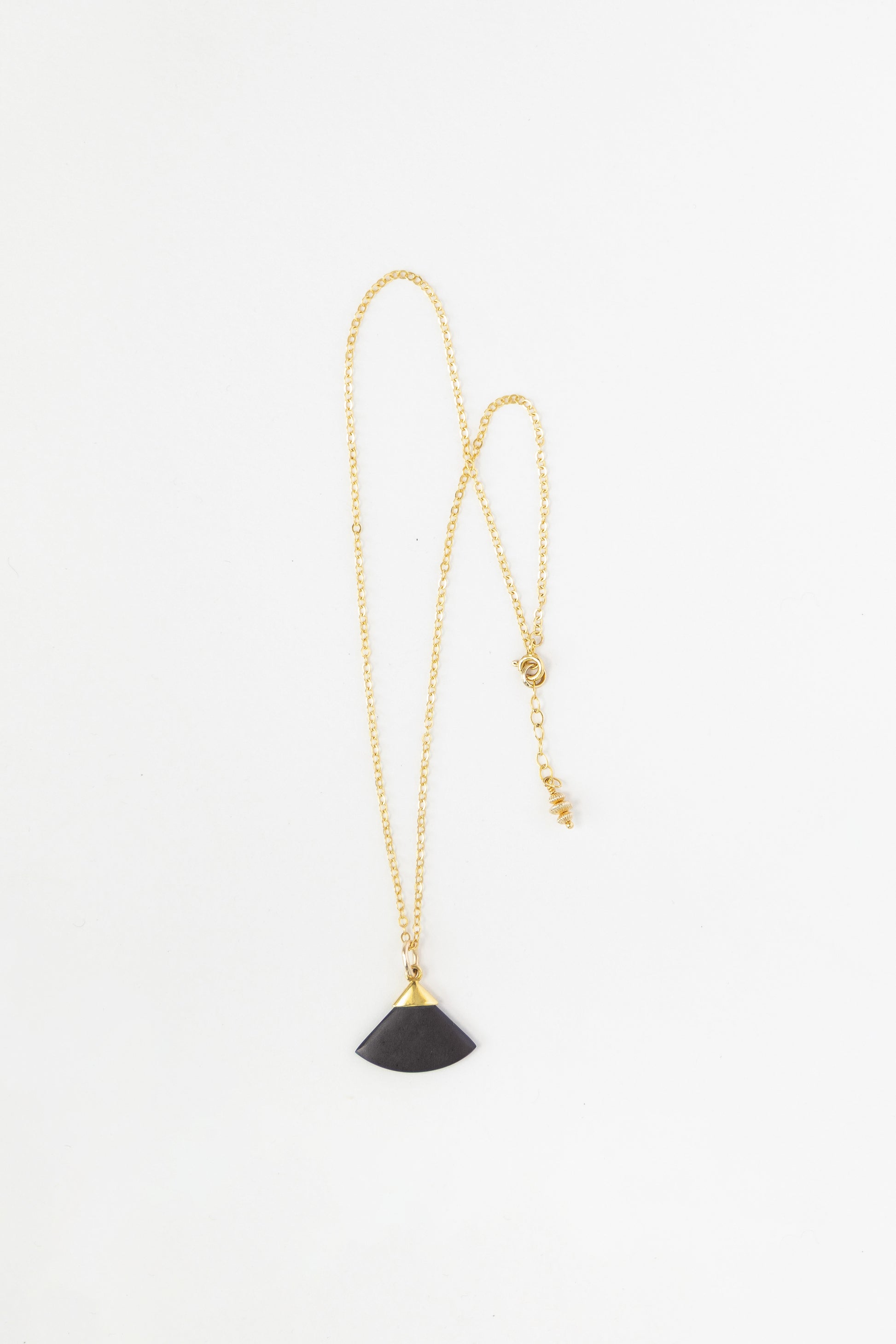 PIWAKAWAKA NECKLACE charlotte-penman-2