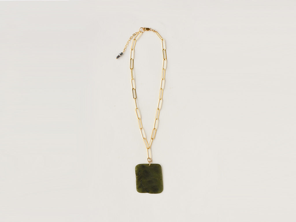 HIWA E TE RANGI NECKLACE charlotte-penman-2