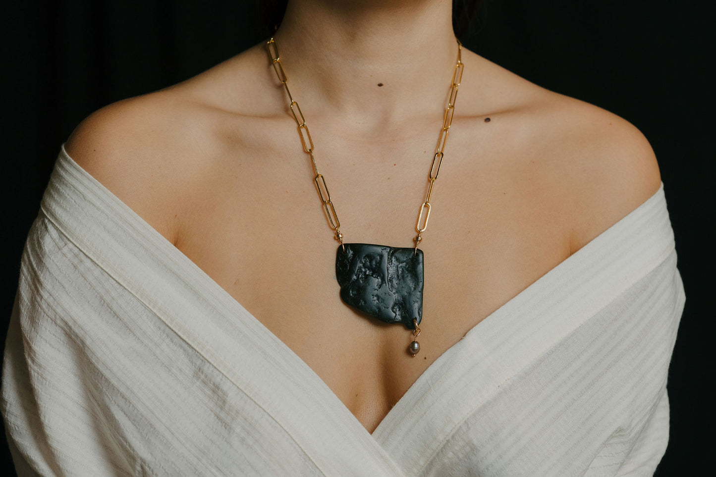 02 WAIPUNA-Ā-RANGI NECKLACE charlotte-penman-2