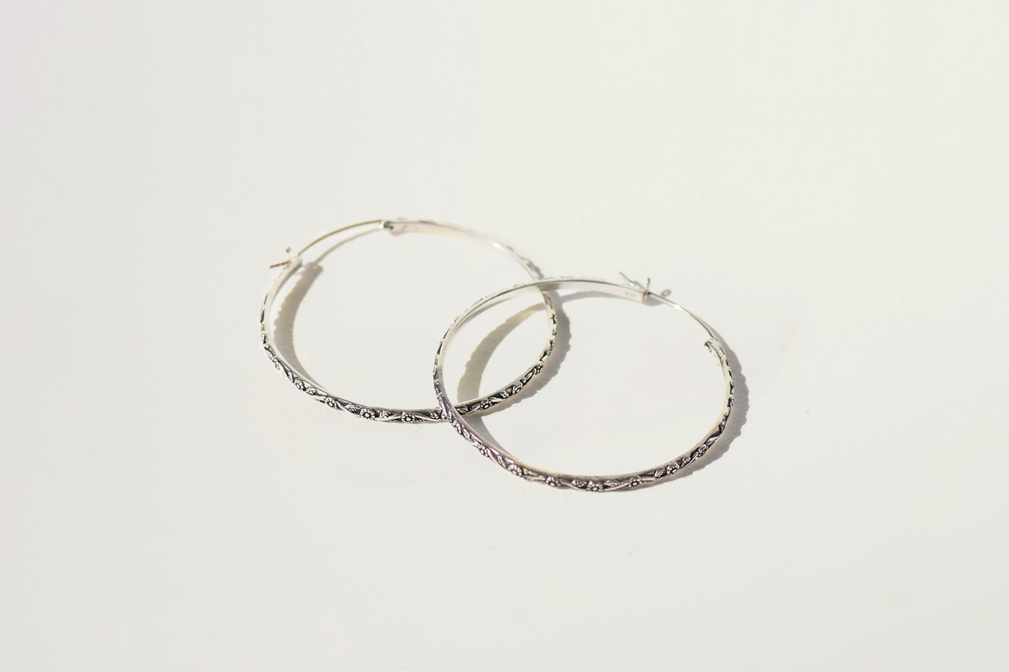 DAISY CHAIN HOOPS | MEDIUM charlotte-penman-2