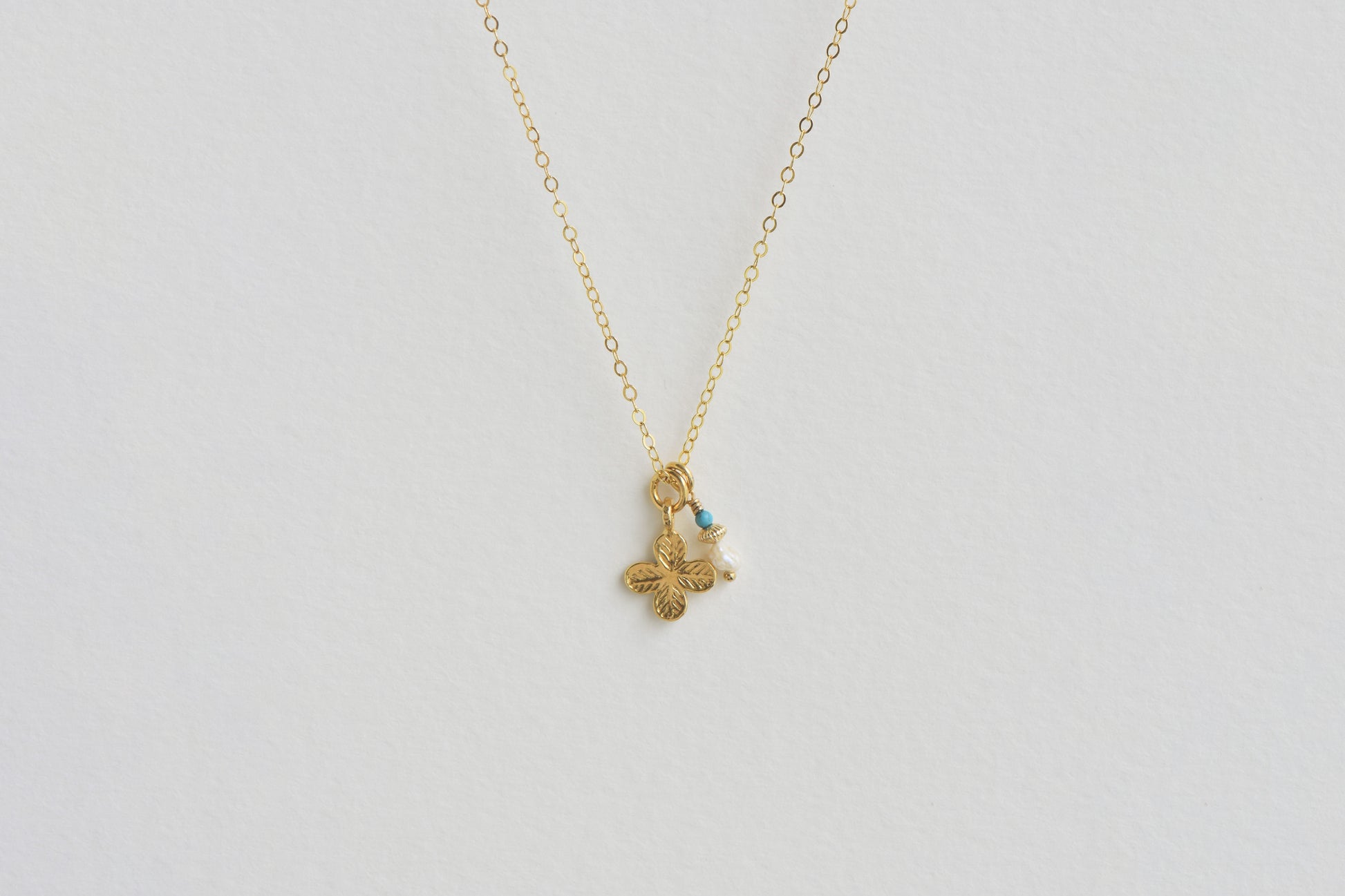 CLOVER NECKLACE charlotte-penman-2