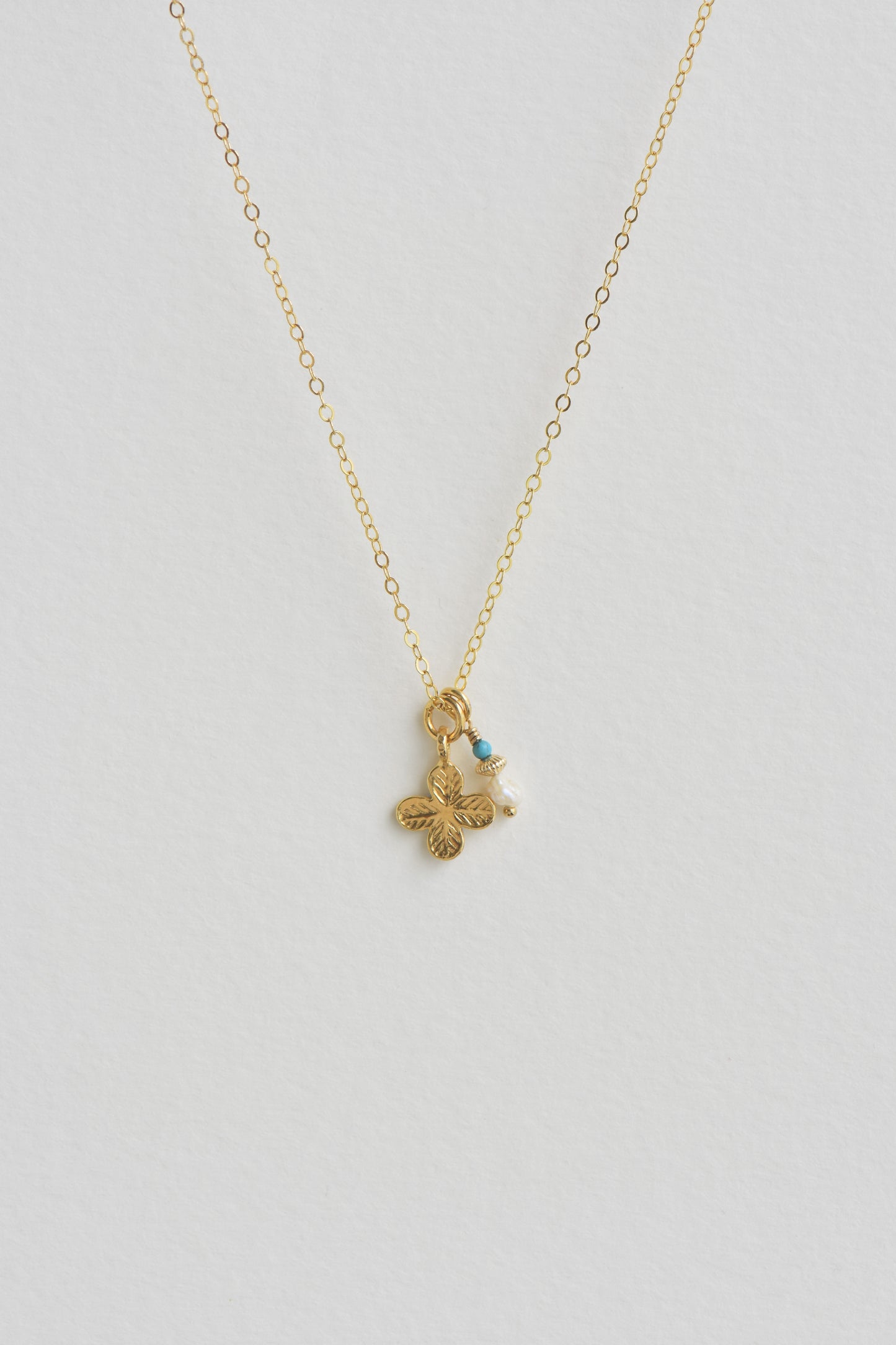 CLOVER NECKLACE charlotte-penman-2