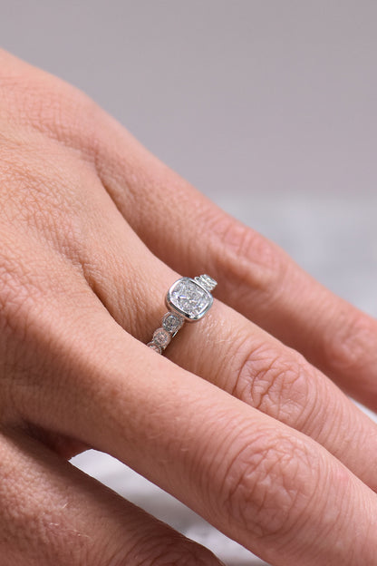 LIBBY ENGAGEMENT RING charlotte-penman-2