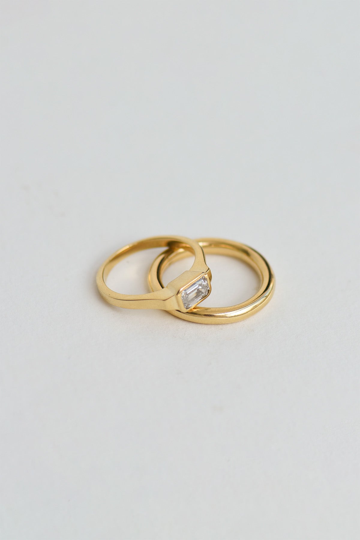 HALO WEDDING RING / 3MM charlotte-penman-2