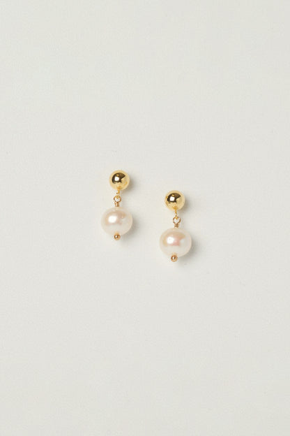 LA PEARLA STUDS charlotte-penman-2