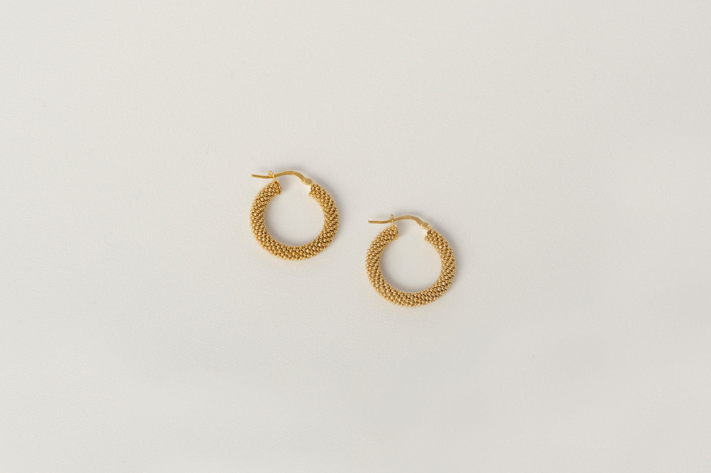 LUNA HOOPS charlotte-penman-2