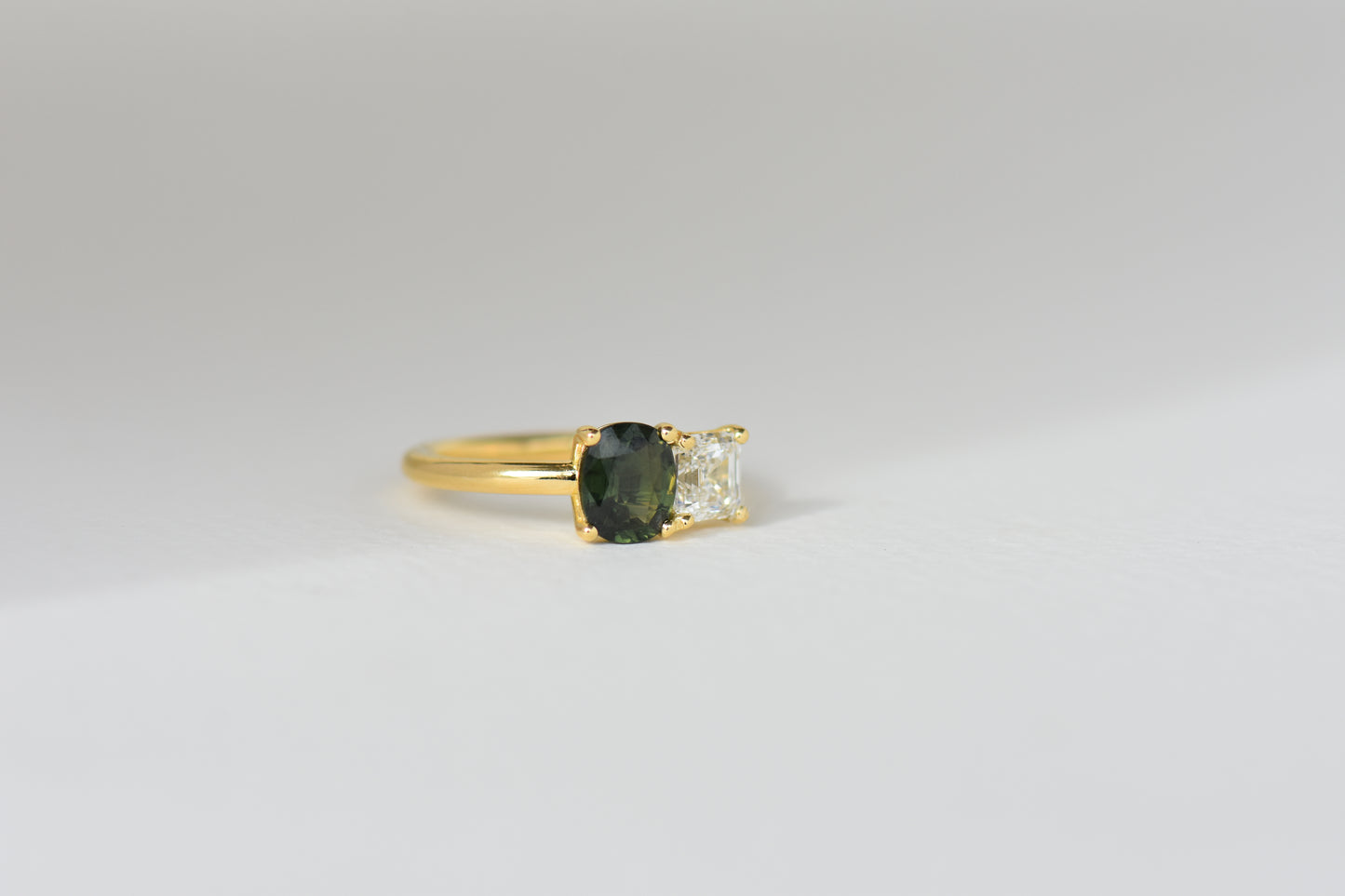 GRACE & THOMAS ENGAGEMENT RING charlotte-penman-2
