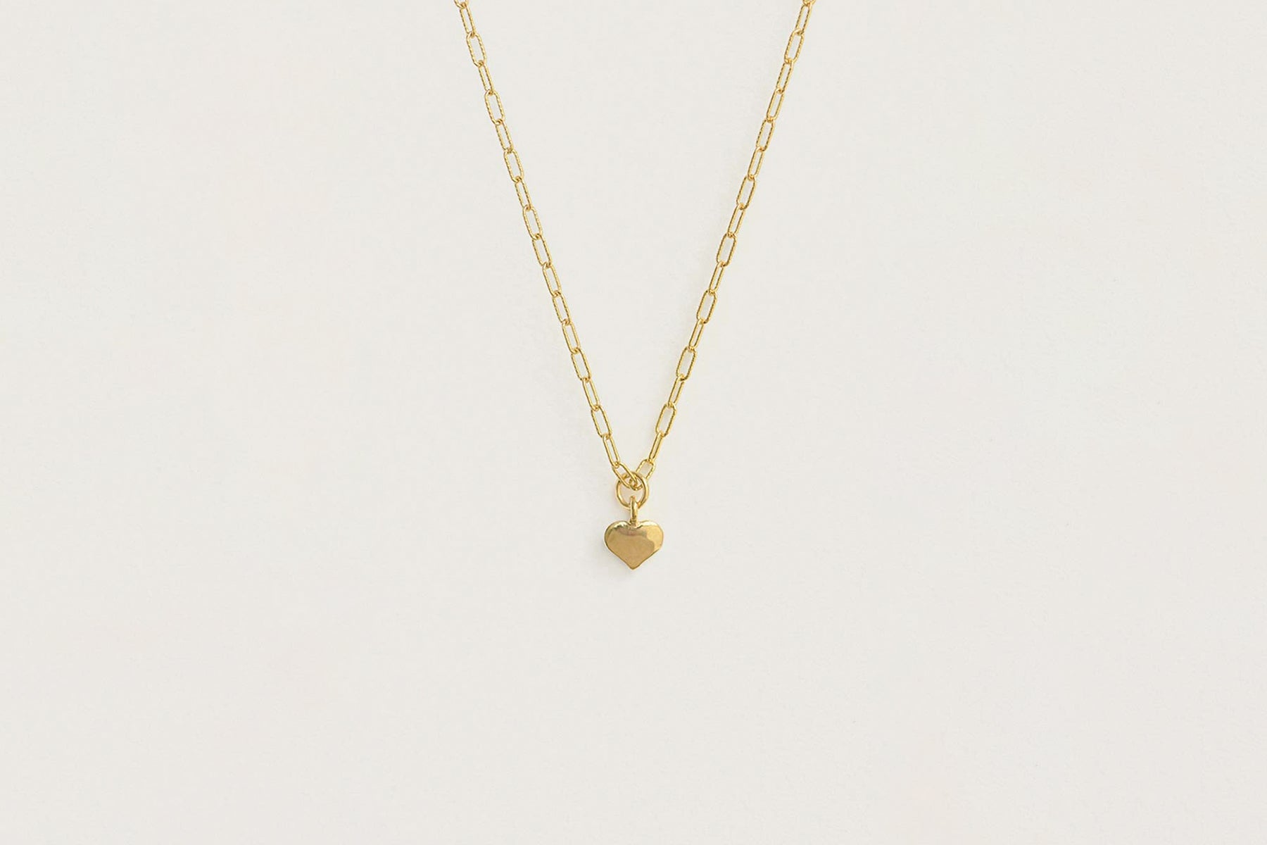 BEBE HEART NECKLACE charlotte-penman-2