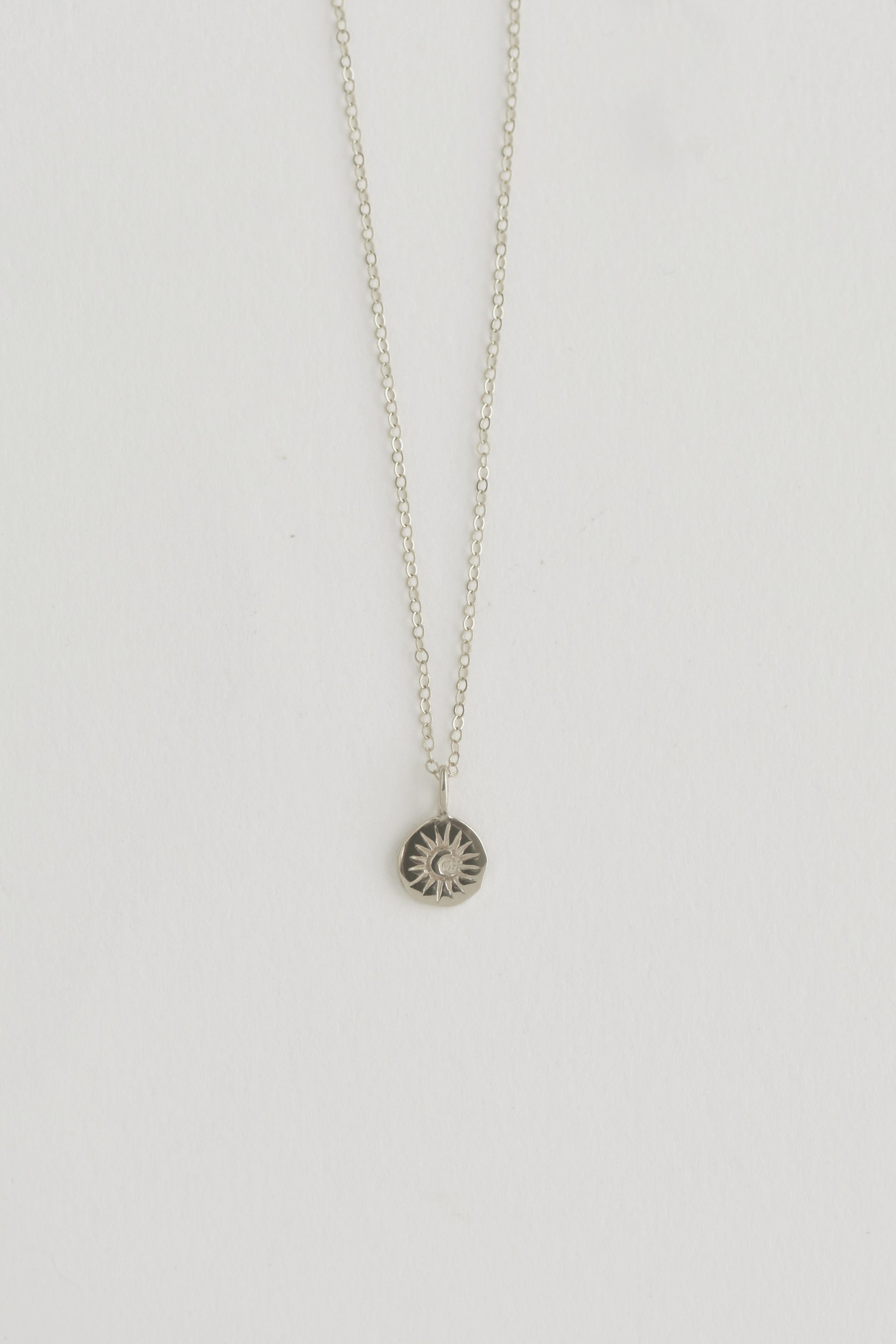 MINI DAYLIGHT NECKLACE charlotte-penman-2