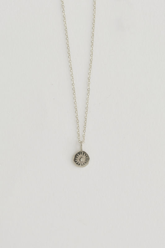 MINI DAYLIGHT NECKLACE charlotte-penman-2