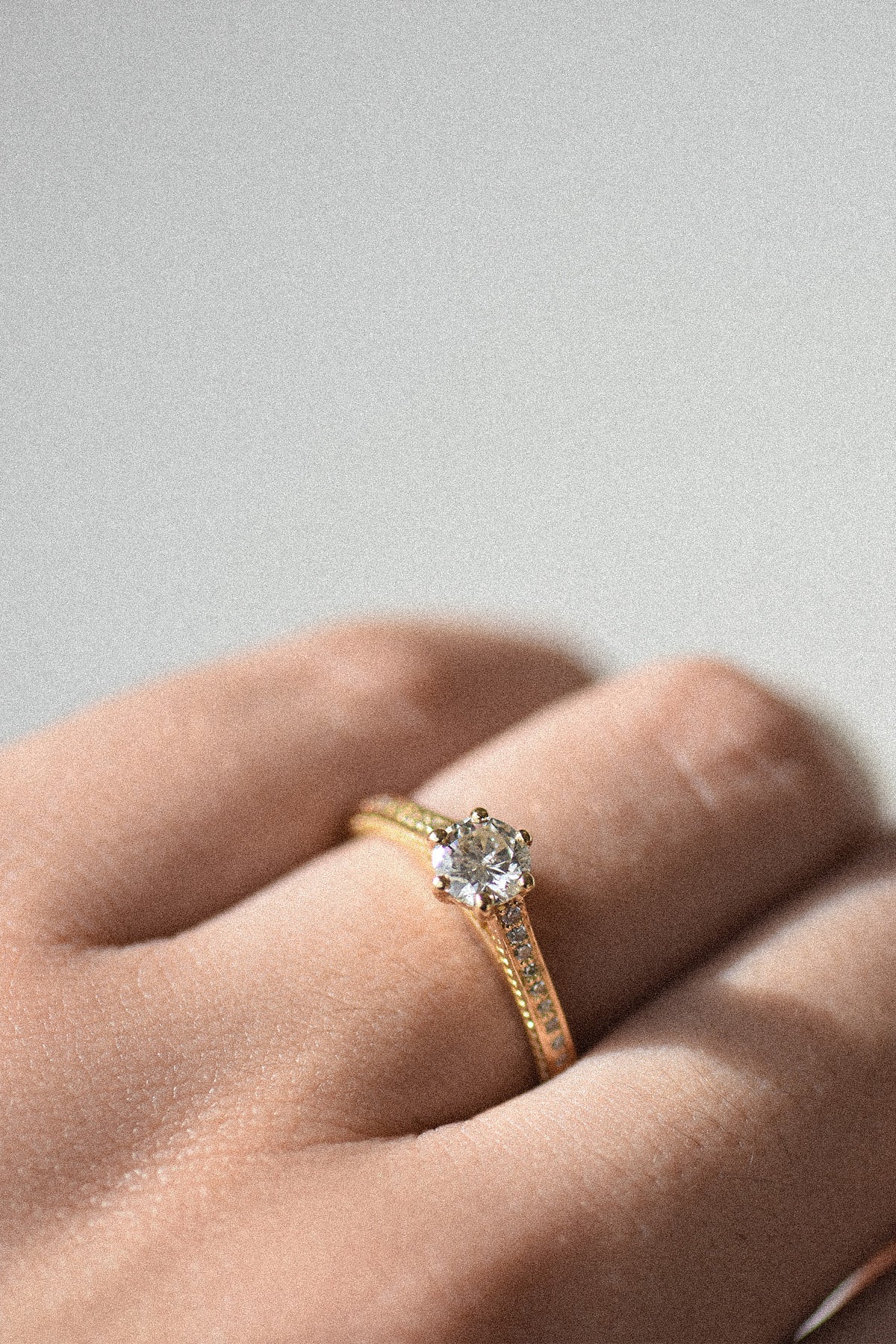 KATE DIAMOND RING